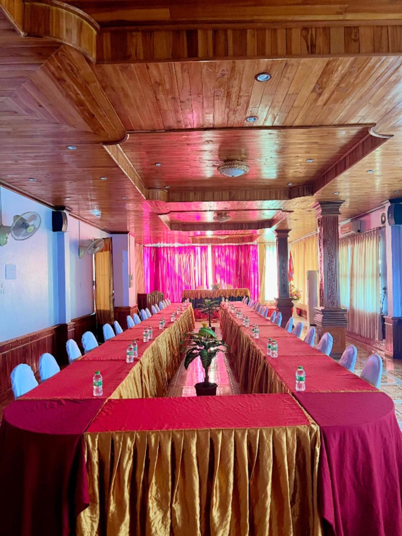 Khampaseuth Hotel วังเวียง ภายนอก รูปภาพ