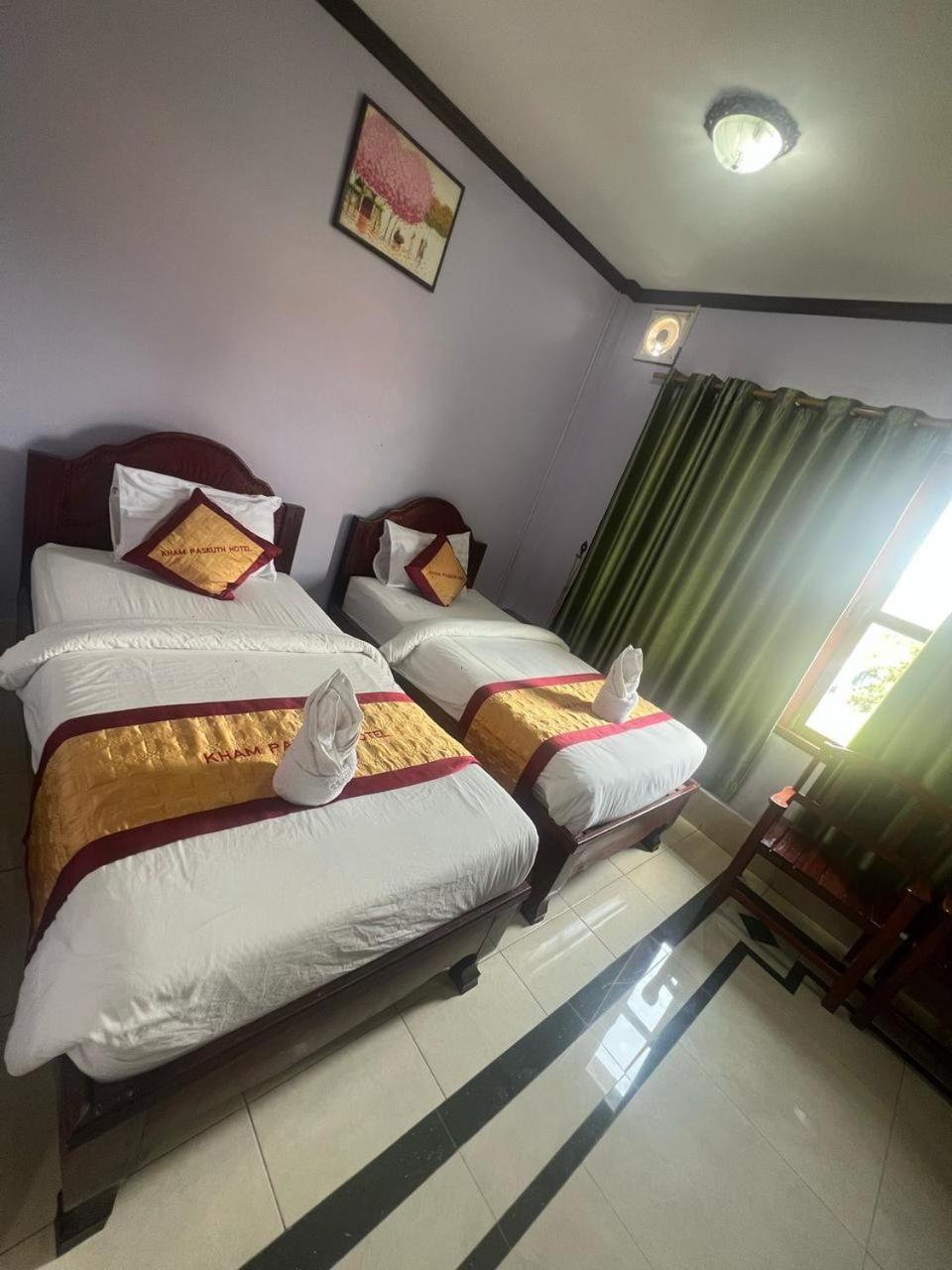 Khampaseuth Hotel วังเวียง ภายนอก รูปภาพ