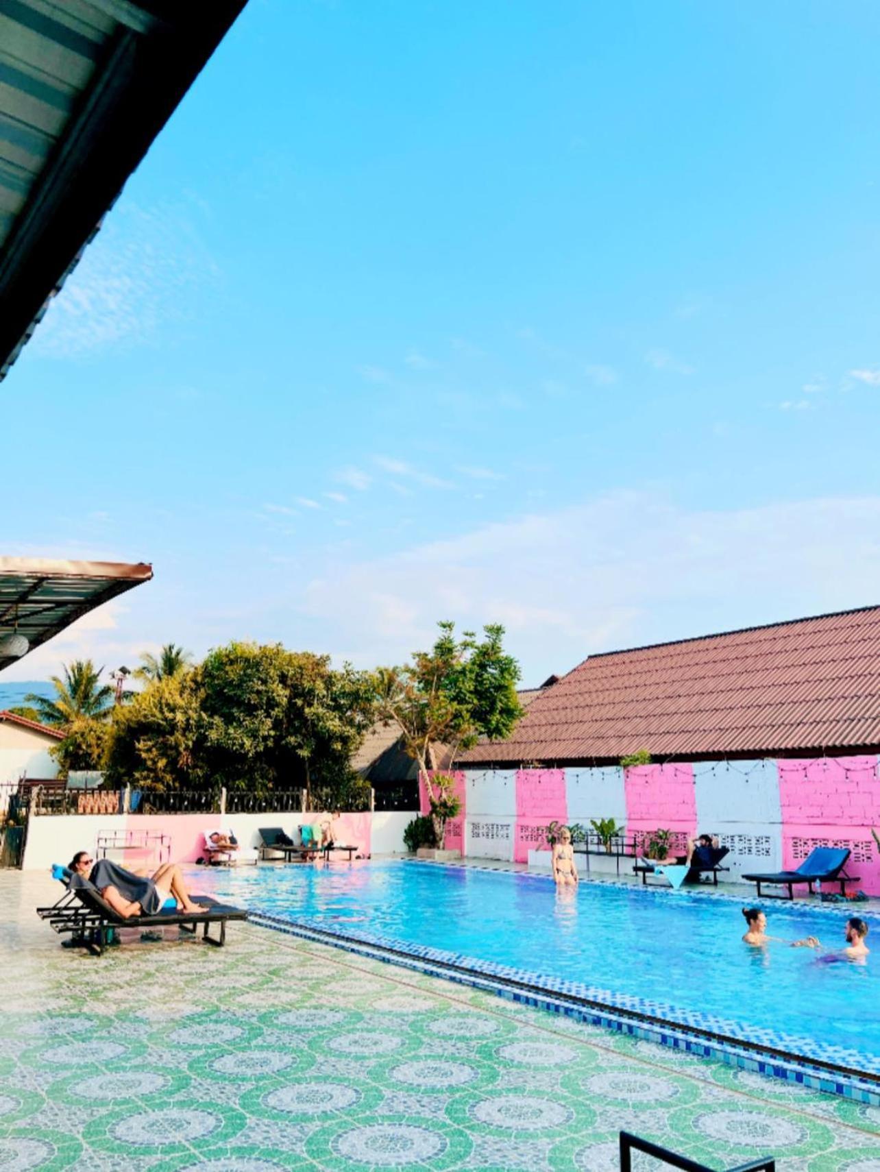 Khampaseuth Hotel วังเวียง ภายนอก รูปภาพ